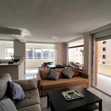 Playamar Pool טורמולינוס