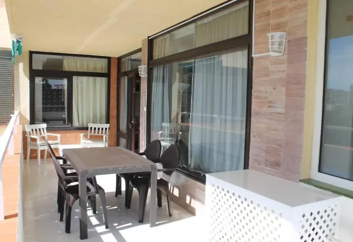 Playamar Pool Apartament