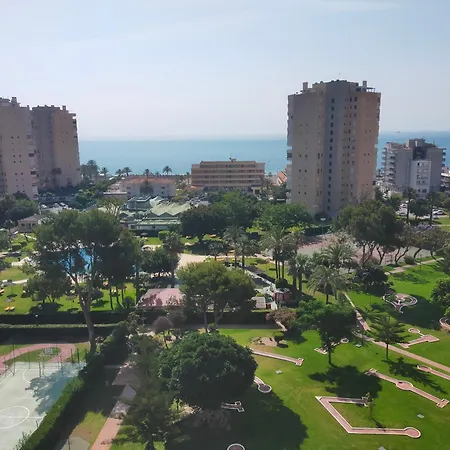 Playamar Pool * טורמולינוס