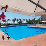 Playamar Pool טורמולינוס