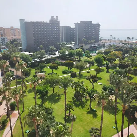 Playamar Pool Торремолинос
